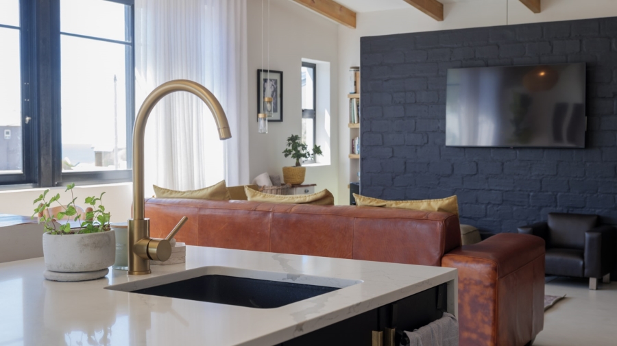 6 Bedroom Property for Sale in Agulhas Western Cape